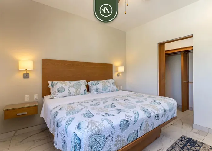 Centric In Downtown - Rooftop Pool - Terrace Holiday home Cabo San Lucas