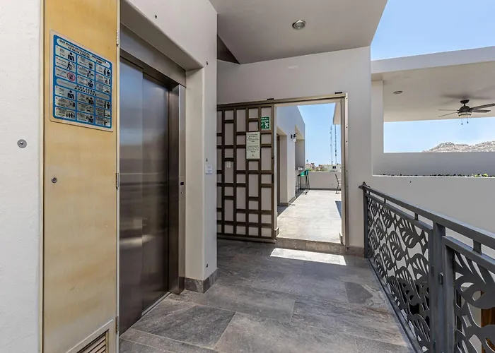 Centric In Downtown - Rooftop Pool - Terrace